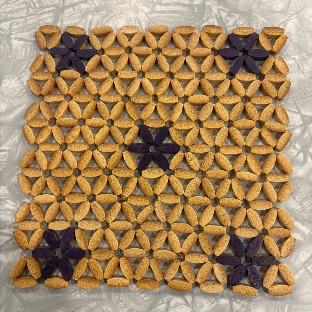 Wooden Flexible Bead Daisy Trivets MCM Set Of 2, Hot Pads VTG 1970s